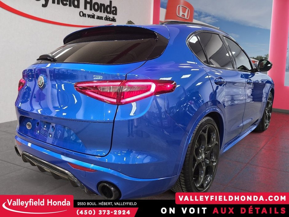 Alfa Romeo Stelvio Veloce AWD 2023-5