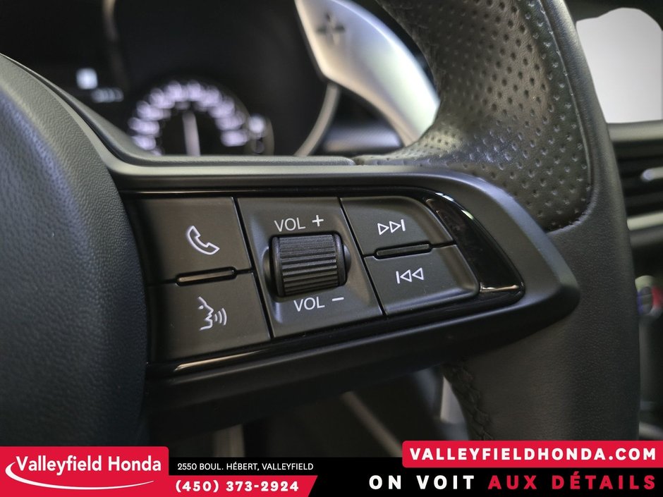 Alfa Romeo Stelvio Veloce AWD 2023-23