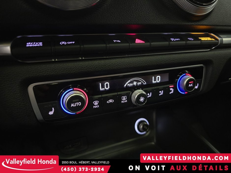 Audi A3 SEDAN Technik 45 Quattro 2019-20