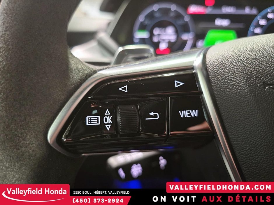 Audi e-tron GT AWD 522HP - Premium Package 2022-19