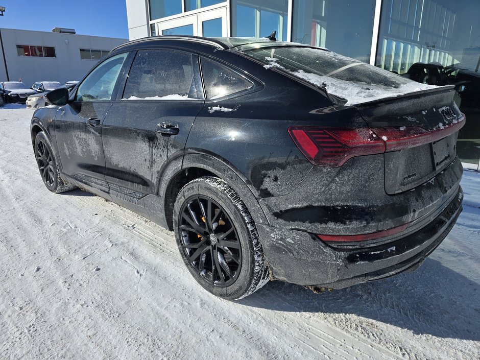 2022 Audi e-tron Sportback Technik 55 Sportback Black Optics Package-8
