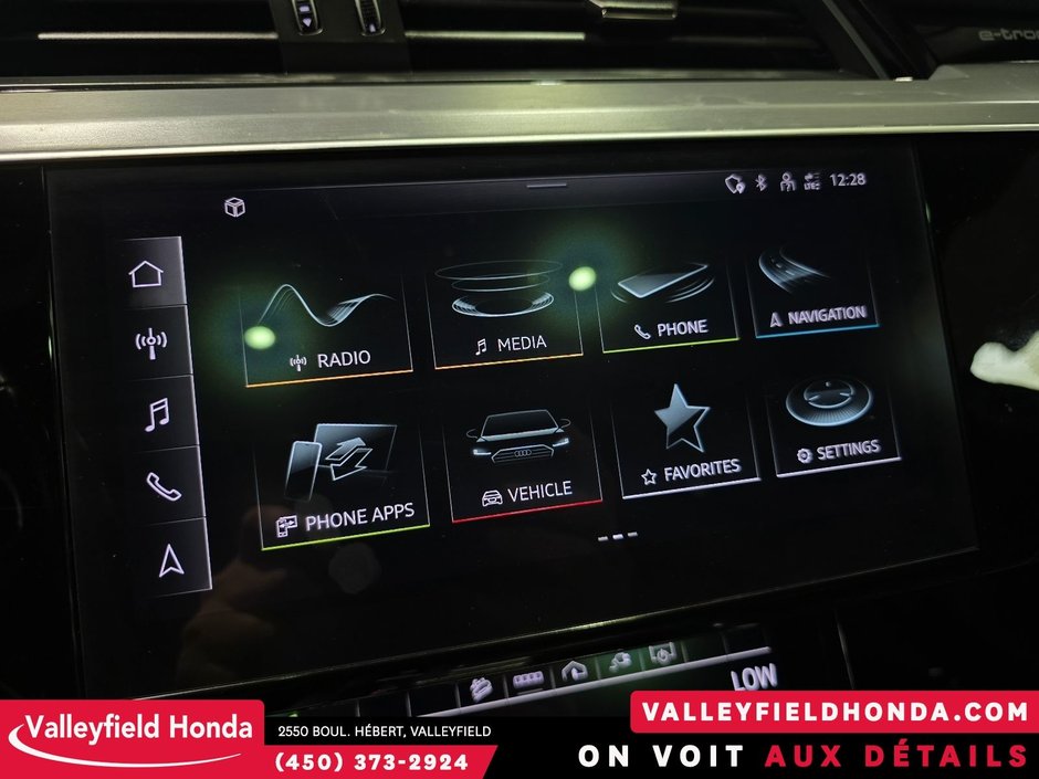 2022 Audi e-tron Sportback Progressiv 351KM AUTONOMIE-32