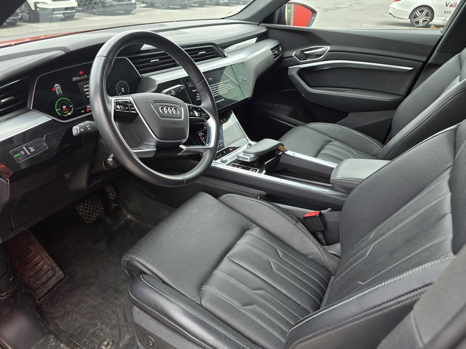 Audi Q8 e-tron COMME UN NEUF ! 2024-9