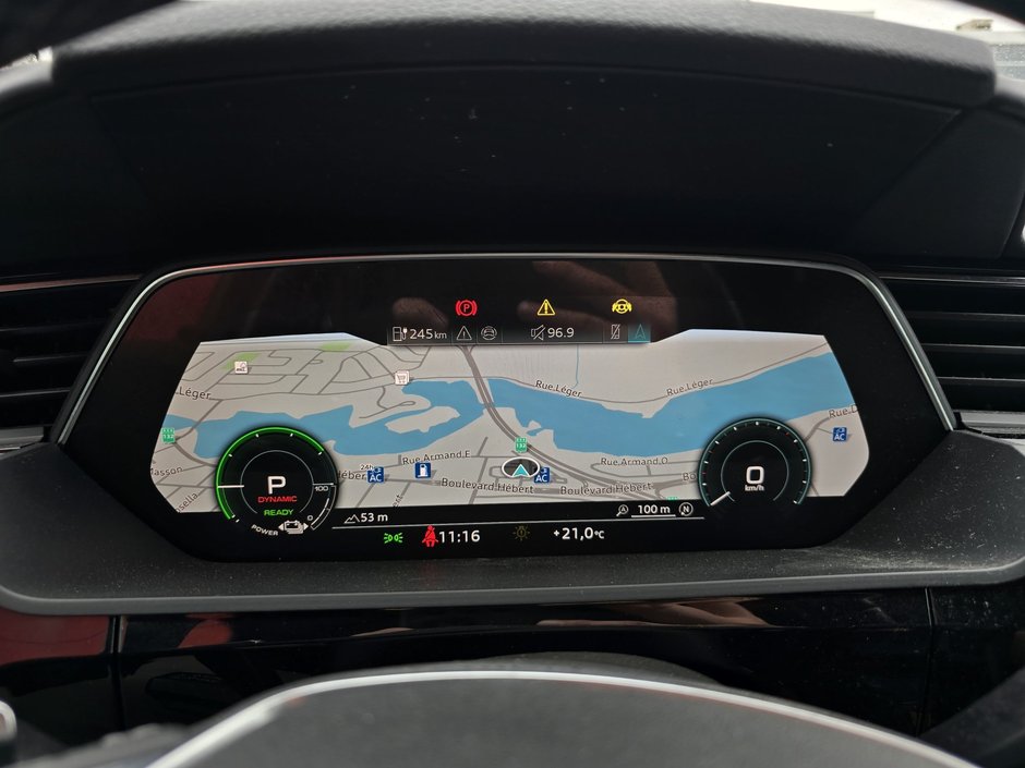 Audi Q8 e-tron COMME UN NEUF ! 2024-13