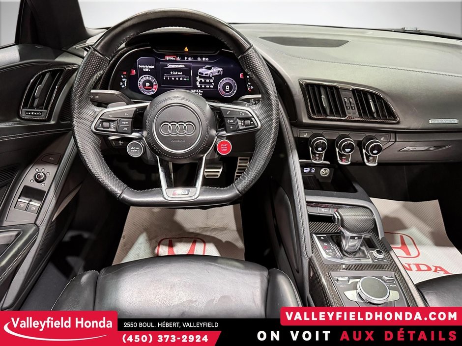 Audi R8 SPYDER V10 QUATTRO 2017-16