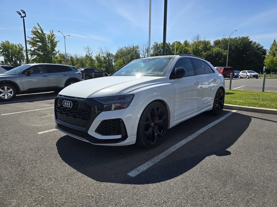 2022 Audi RS Q8 591HP-0