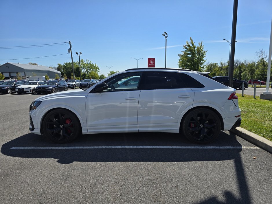 2022 Audi RS Q8 591HP-8