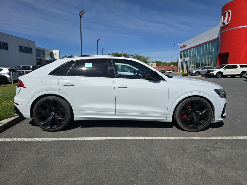 2022 Audi RS Q8 591HP-5