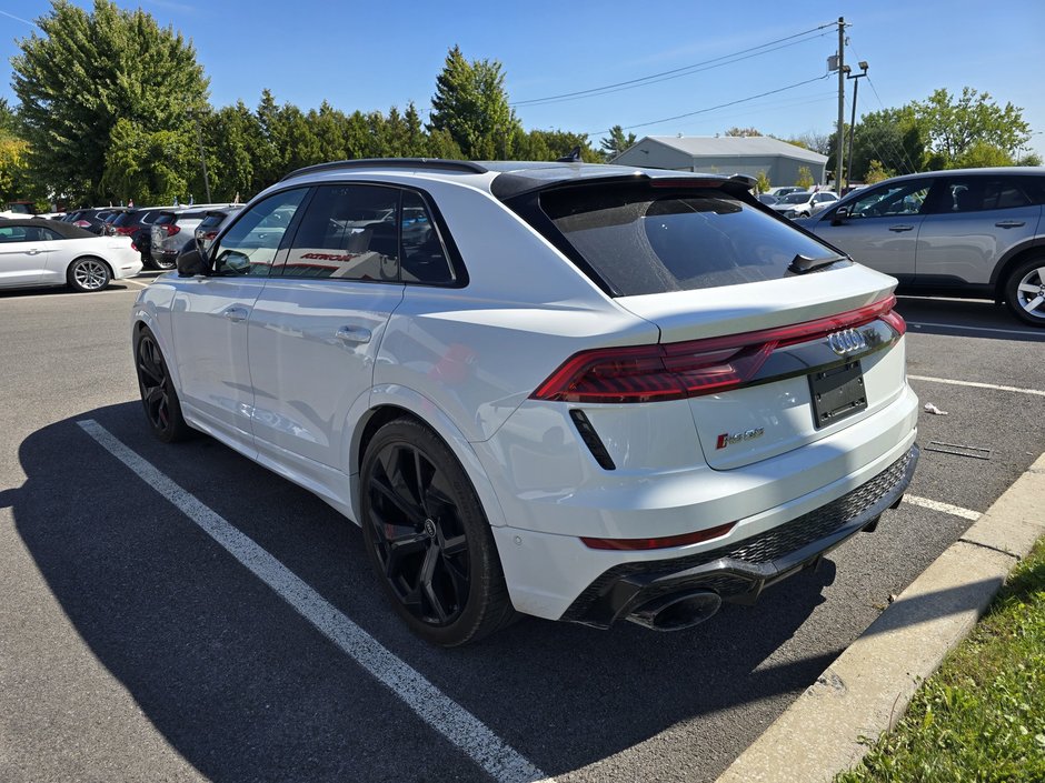 2022 Audi RS Q8 591HP-7