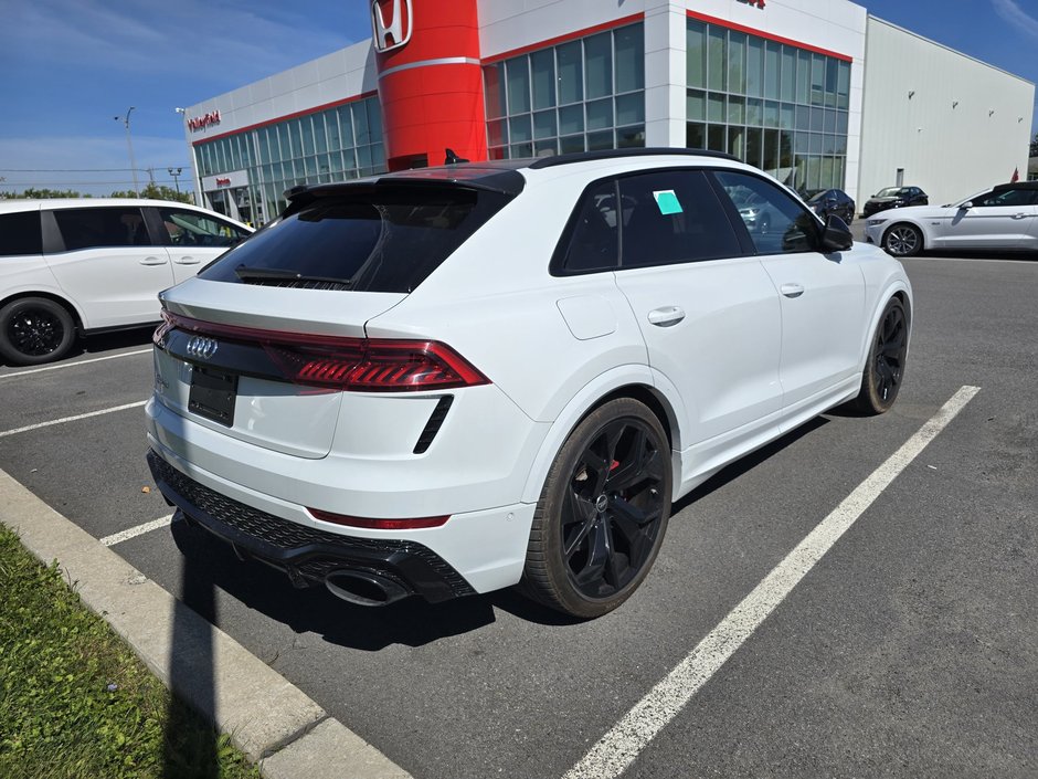 2022 Audi RS Q8 591HP-3