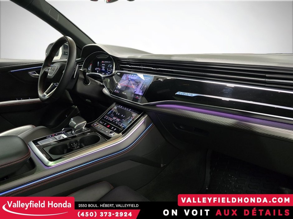 Audi RS Q8 Black Optics Package - Pneus 23po 2023-4