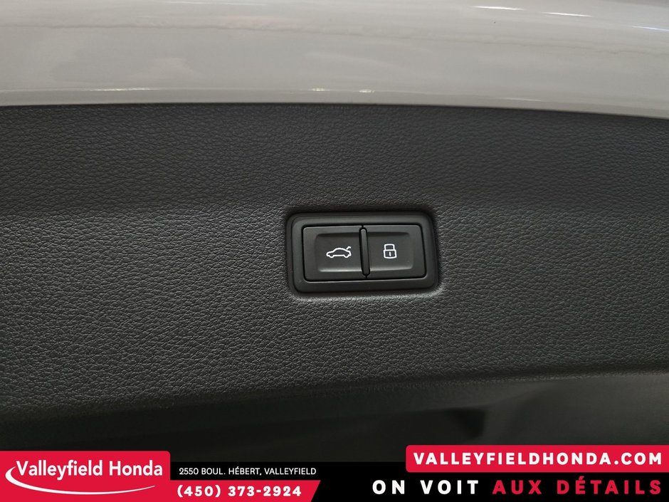 Audi RS Q8 Black Optics Package - Pneus 23po 2023-12