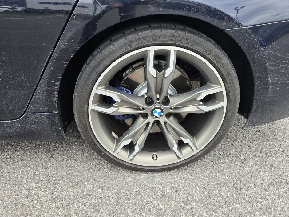 BMW 5 Series M550i xDrive 456 CHEVAUX CUIR BLANC TOIT OUVRANT 2019-8