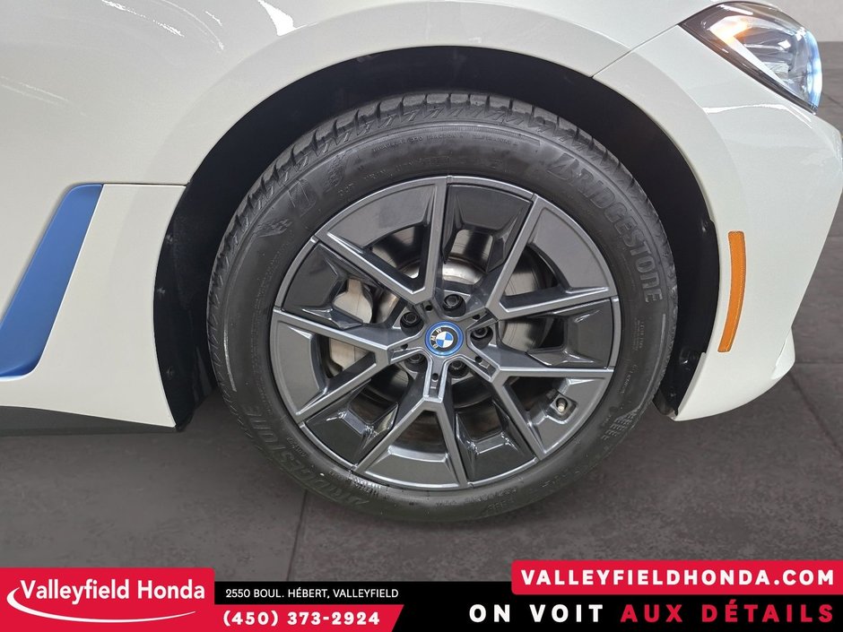 BMW I4 EDrive40 580KM AUTONOMIE CUIR TOIT OUVRANT MAGS 2023-12