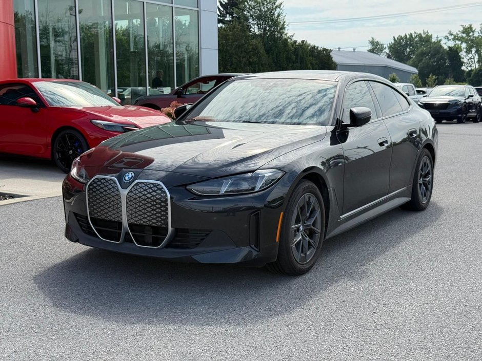 2025 BMW i4 eDrive40 COGNAC INTERIOR-0
