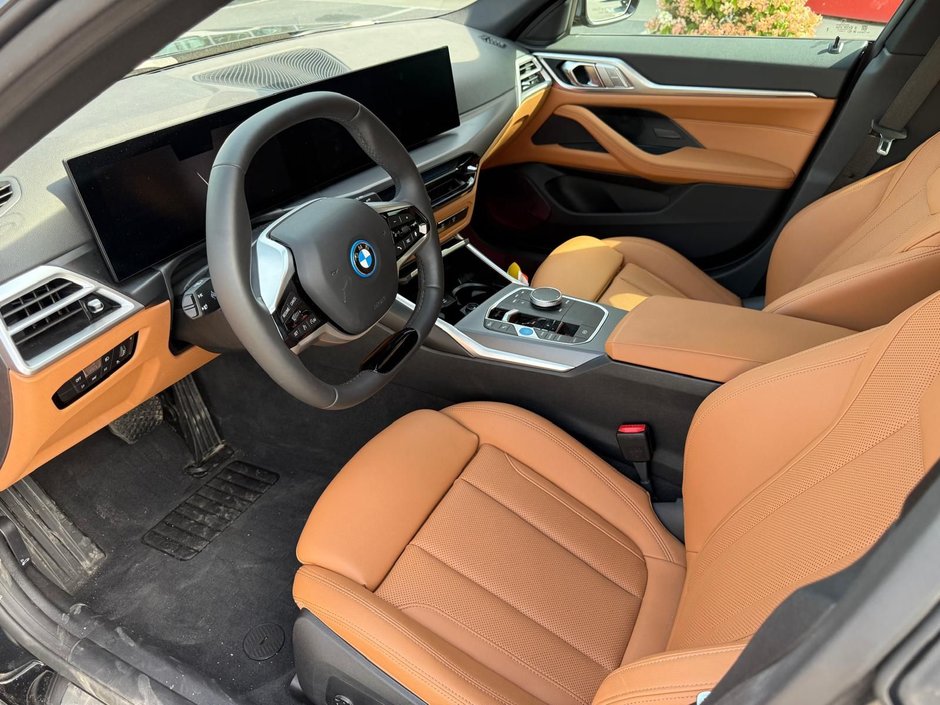 2025 BMW i4 eDrive40 COGNAC INTERIOR-8