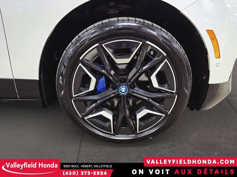 2023 BMW IX XDrive40-9