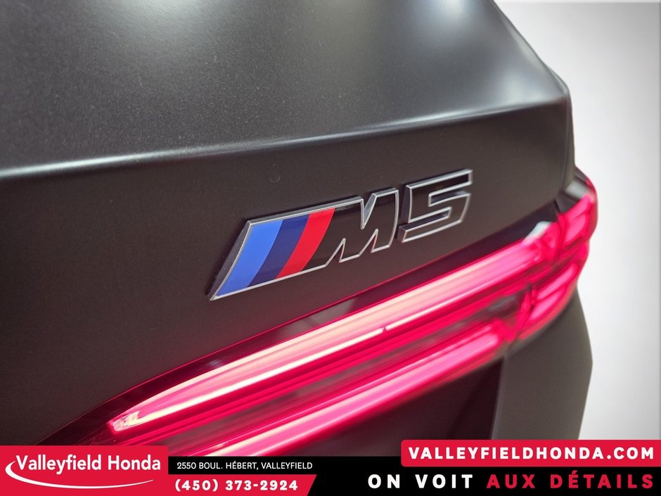BMW M5 V8 4.4L TWIN TURBO HYBRIDE 717HP ET 738LB COUPLE 2025-6