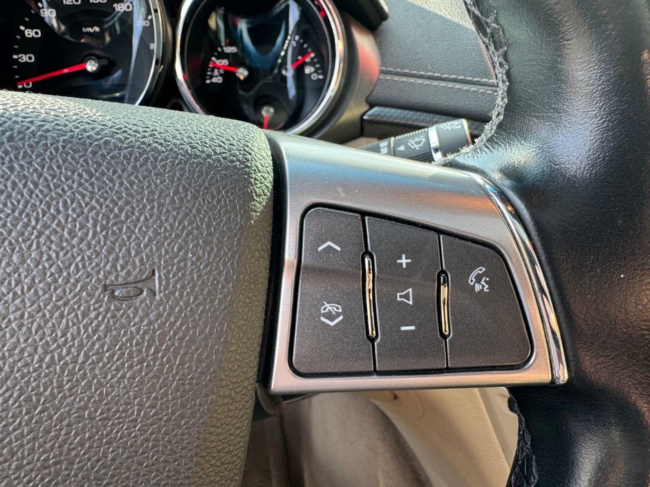 2011 Cadillac CTS Coupe Performance-12