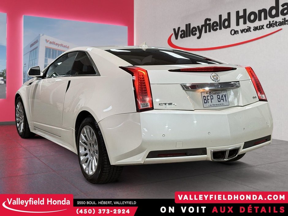 Cadillac CTS Coupe Performance 2011-7