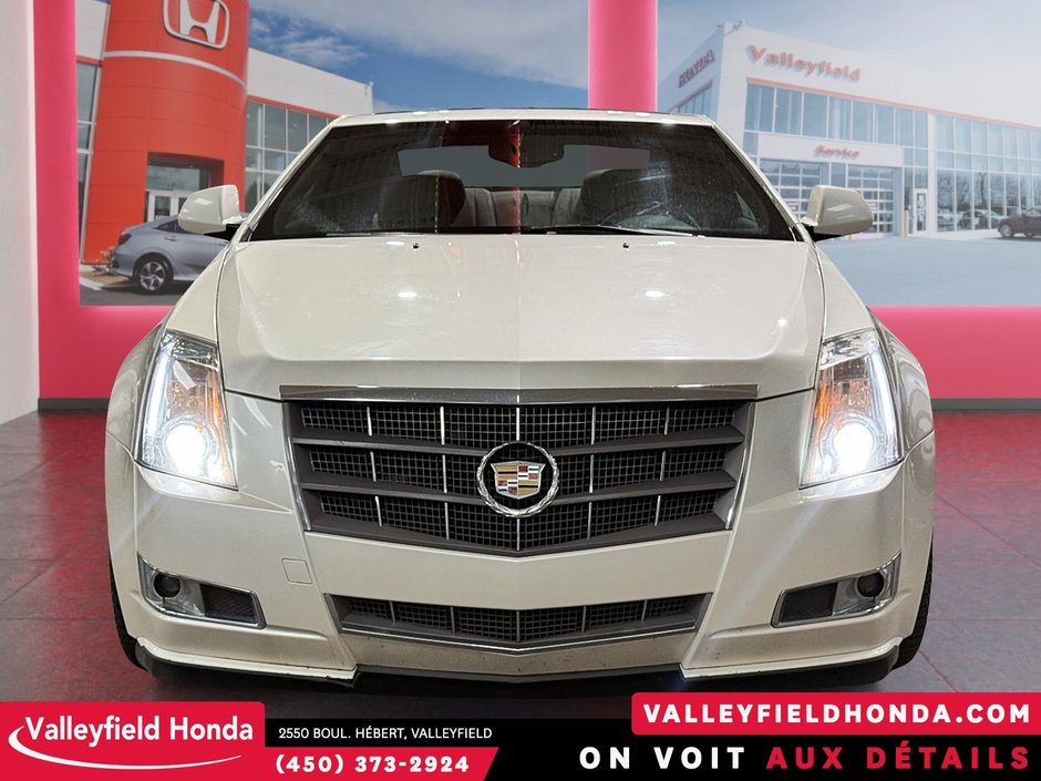 Cadillac CTS Coupe Performance 2011-1