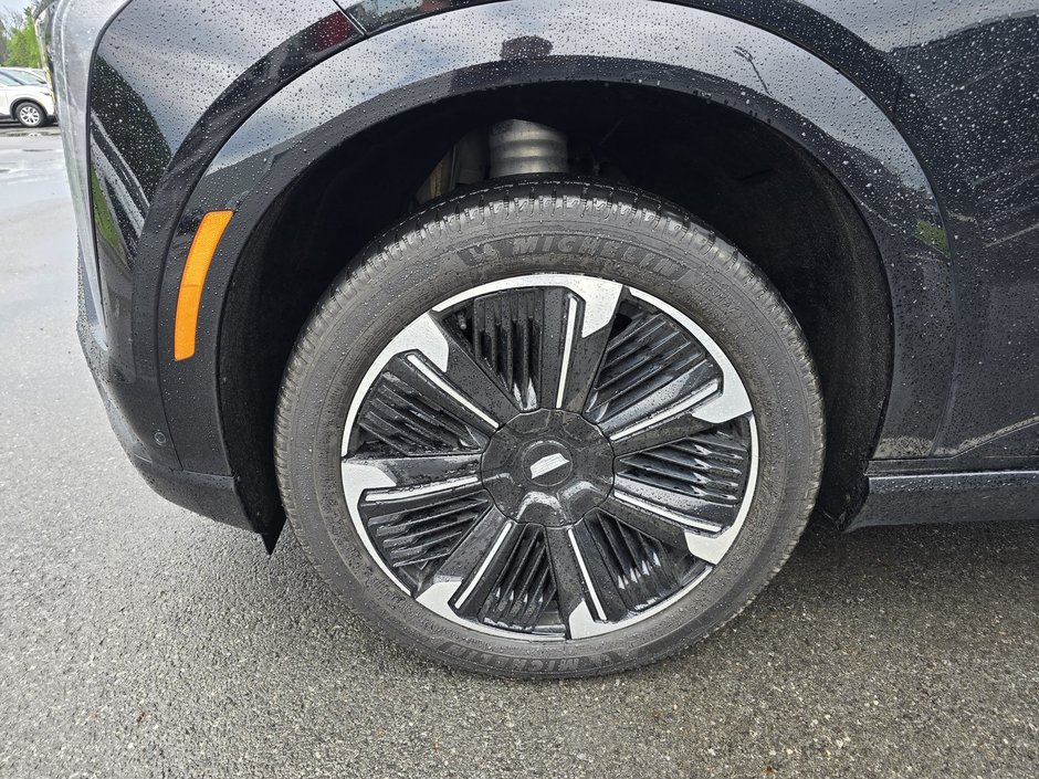 Cadillac Escalade IQ Sport 2 740 KM D'AUTONOMIE 2025-4