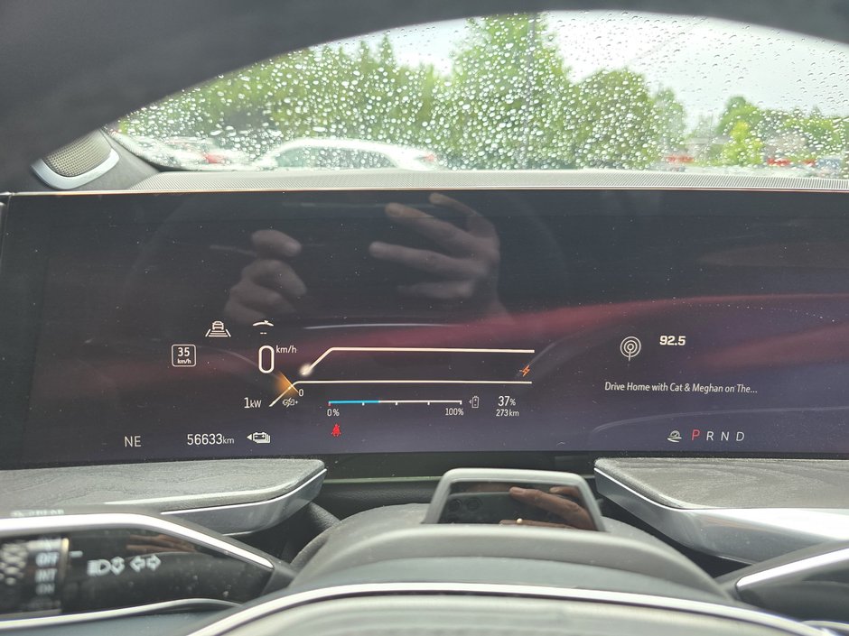 Cadillac Escalade IQ Sport 2 740 KM D'AUTONOMIE 2025-17