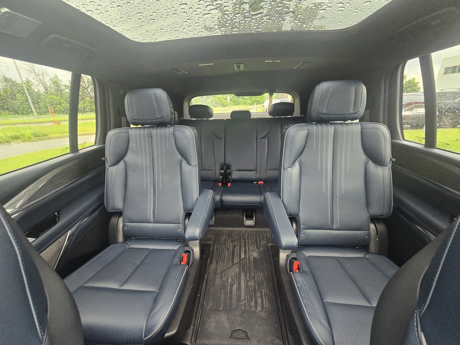 Cadillac Escalade IQ Sport 2 740 KM D'AUTONOMIE 2025-20