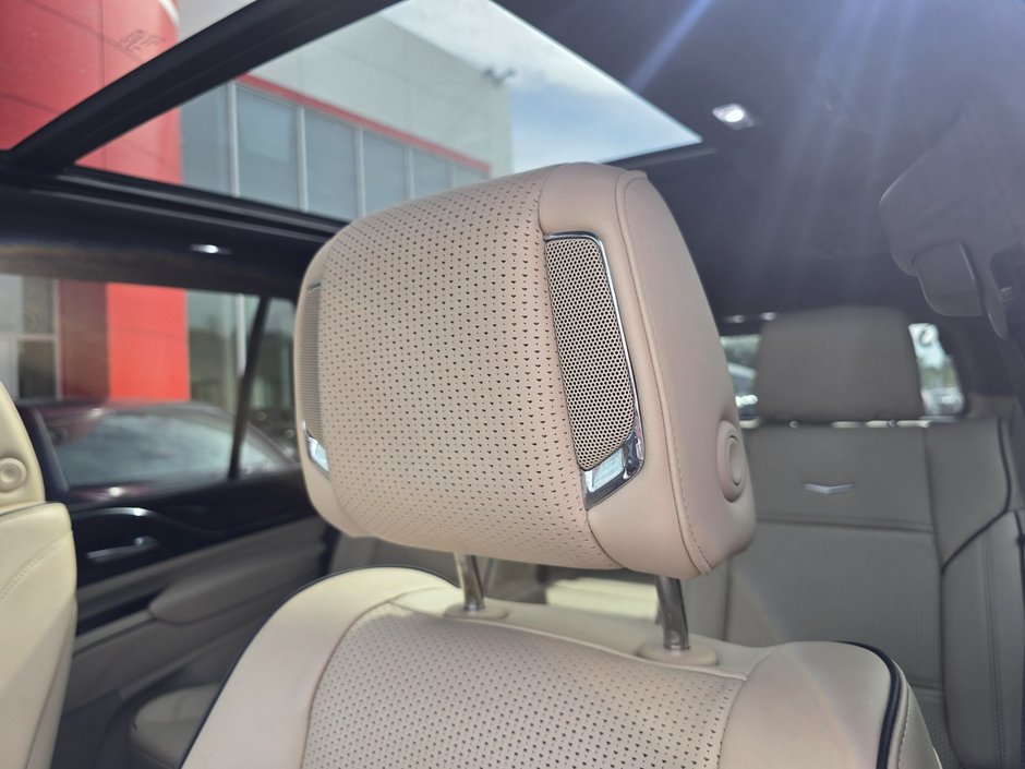2024 Cadillac Escalade 4WD Premium Luxury-1