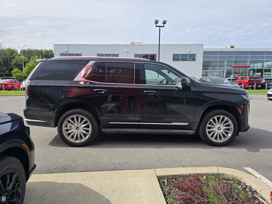 2024 Cadillac Escalade 4WD Premium Luxury-10