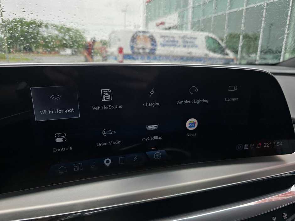 2023 Cadillac LYRIQ RWD Luxury 502KM AUTONOMIE-10