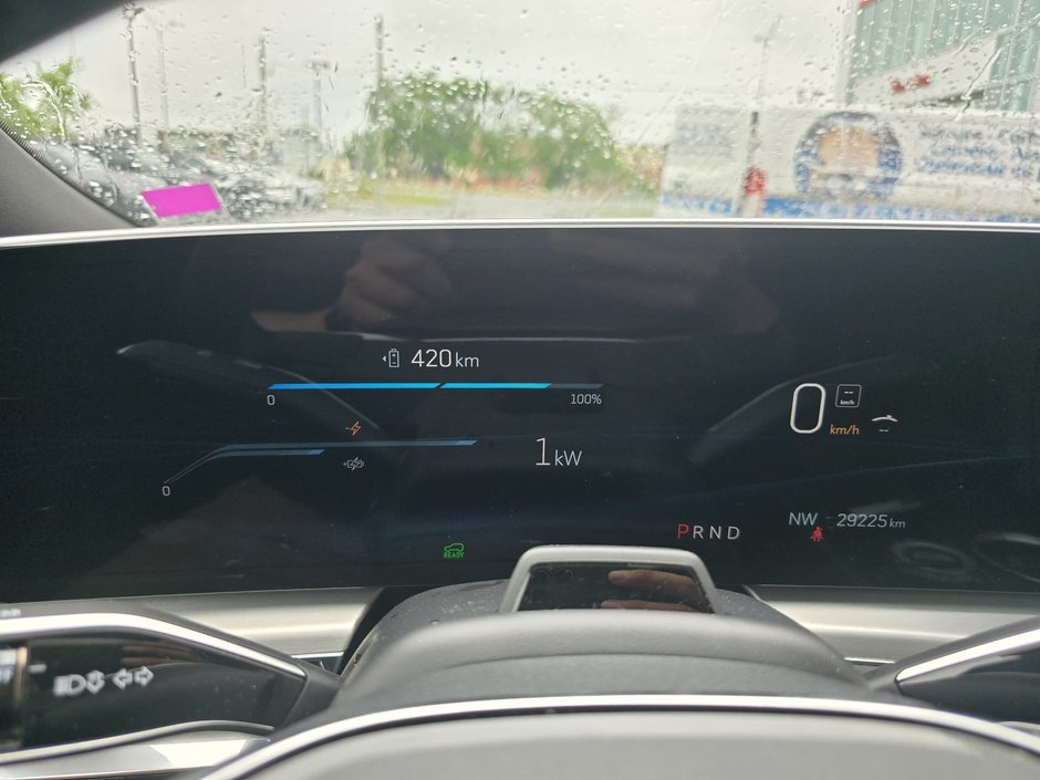 2023 Cadillac LYRIQ RWD Luxury 502KM AUTONOMIE-8
