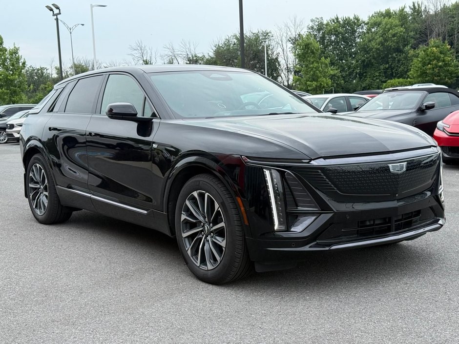 2024 Cadillac LYRIQ Sport-2