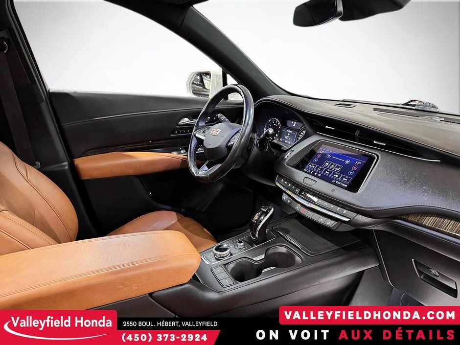 Cadillac XT4 AWD Premium Luxury CUIR TOIT PANORAMIQUE MAGS 2020-4
