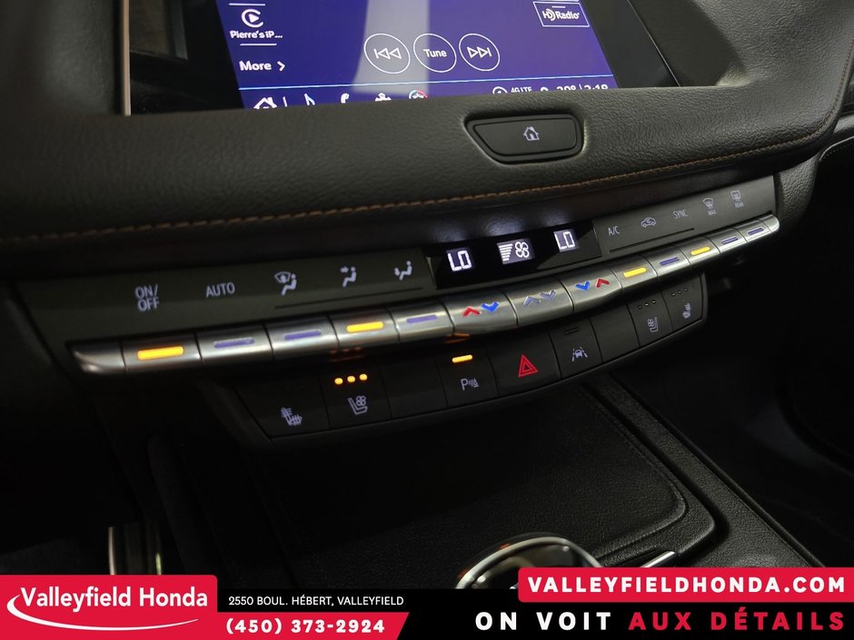 Cadillac XT4 AWD Sport CUIR TOIT PANO 2023-22