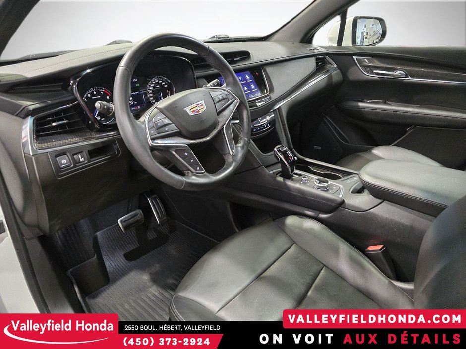 2022 Cadillac XT5 AWD Sport-14