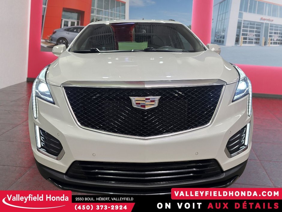 2022 Cadillac XT5 AWD Sport-1
