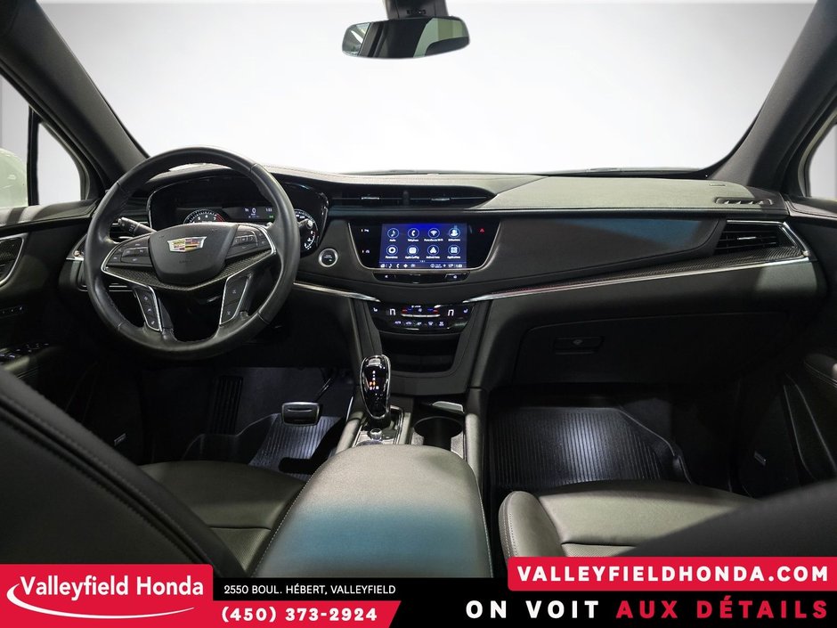 2022 Cadillac XT5 AWD Sport-17