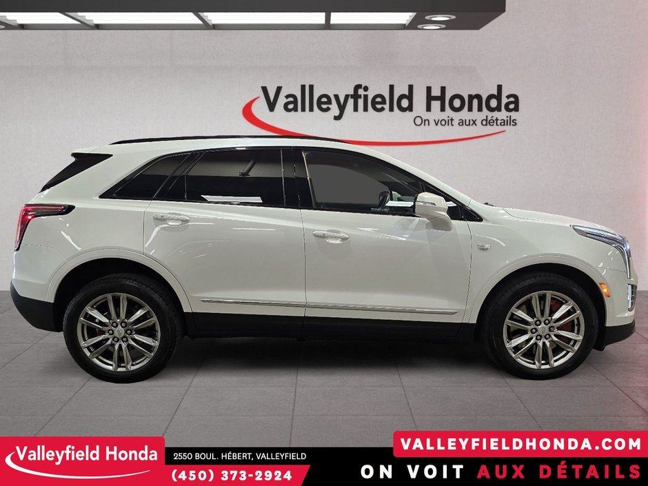 2022 Cadillac XT5 AWD Sport-3