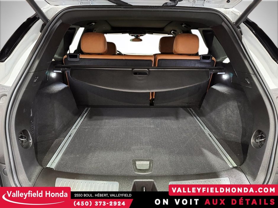 2023 Cadillac XT5 AWD Premium Luxury - TOIT-CUIR-9
