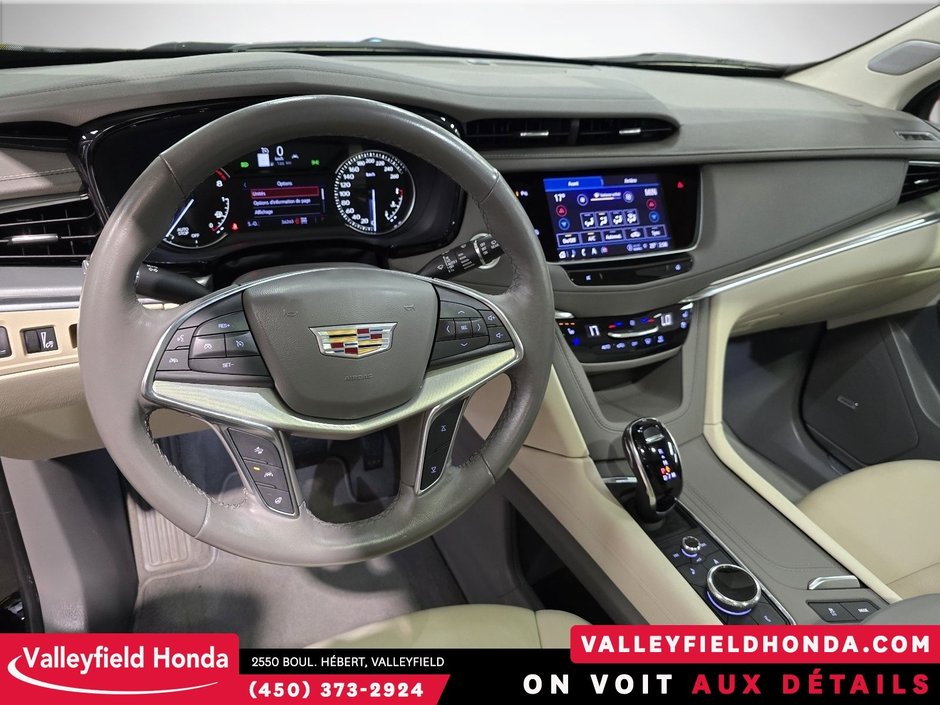 2023 Cadillac XT5 AWD Premium Luxury TOIT PANORAMIQUE NAVIGATION-17