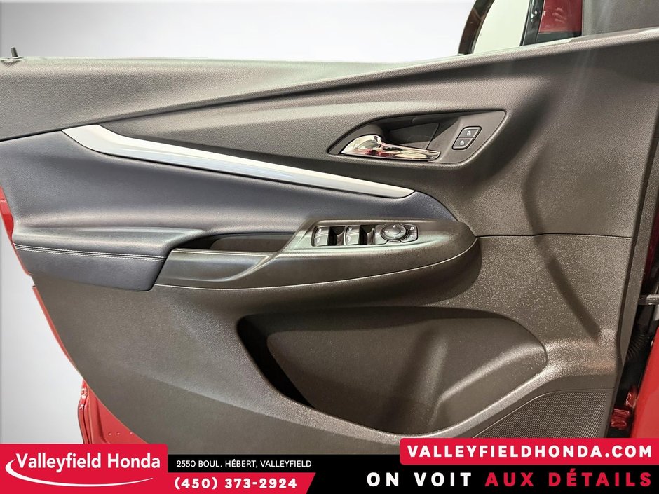 2022 Chevrolet Bolt EUV Premier-14