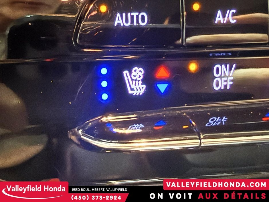 2022 Chevrolet Bolt EUV Premier-23