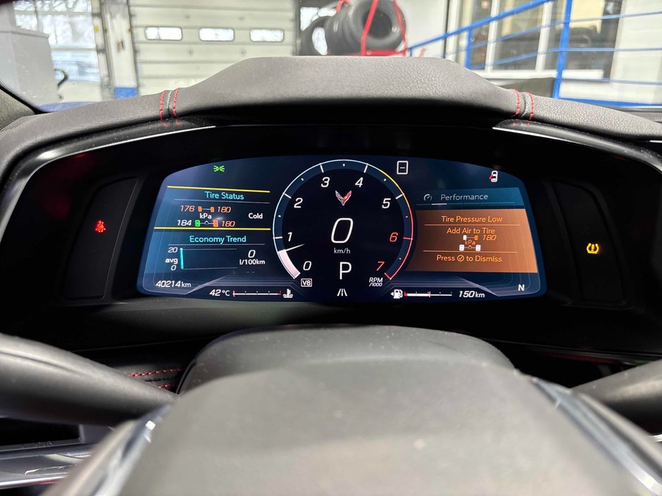 Chevrolet Corvette 1LT PERFORMANCE EXHAUST 2020-8