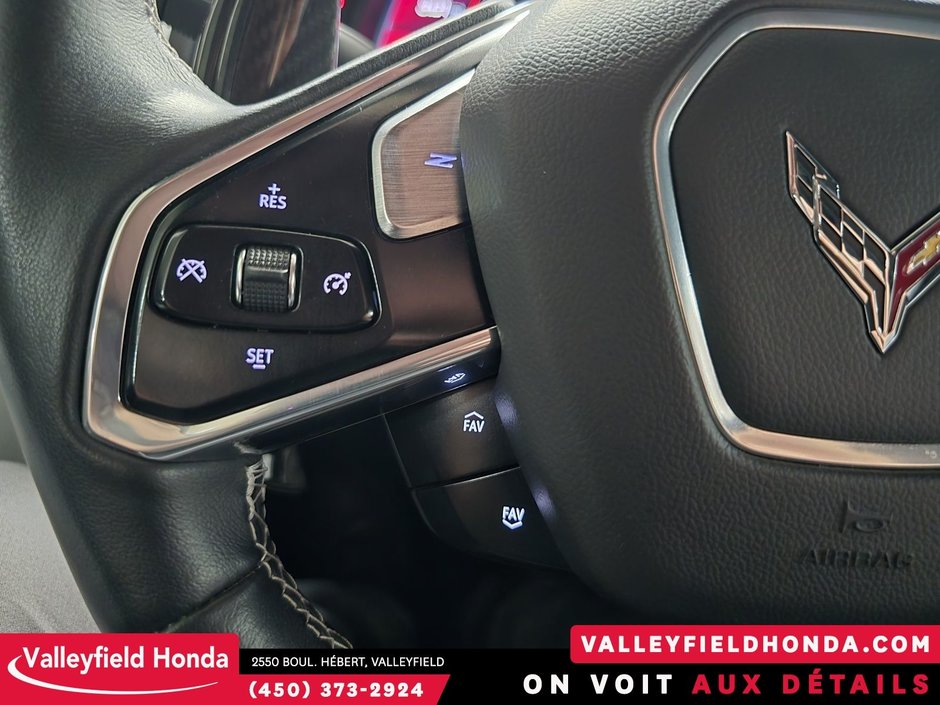 2023 Chevrolet Corvette 2LT 490 HP BOSE AUDIO CUIR BLANC-23