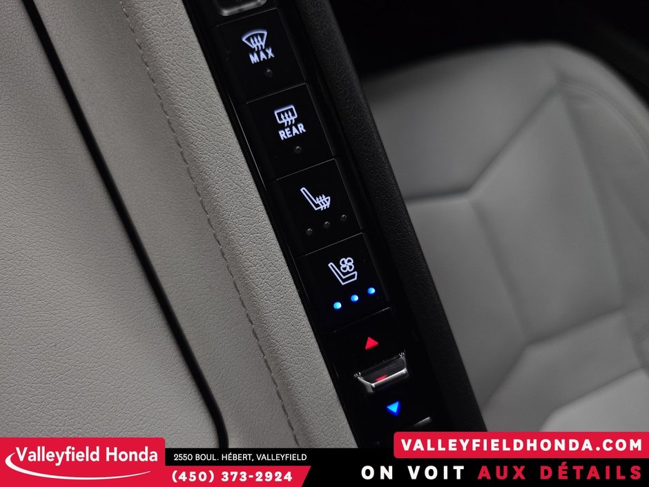 2023 Chevrolet Corvette 2LT 490 HP BOSE AUDIO CUIR BLANC-29