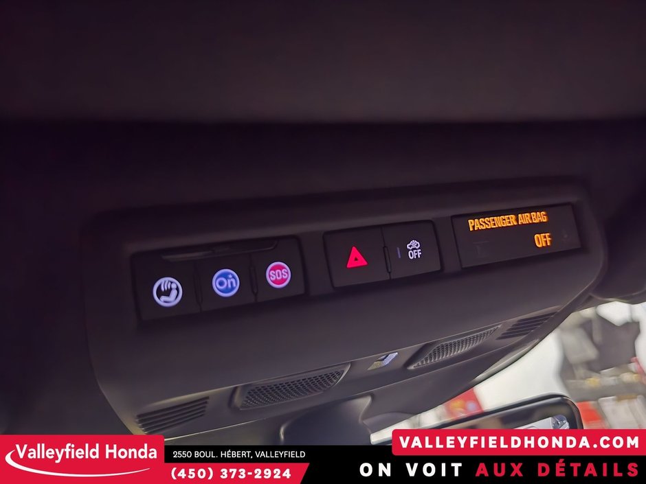 2023 Chevrolet Corvette 2LT 490 HP BOSE AUDIO CUIR BLANC-35