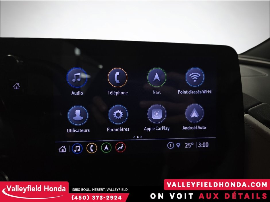 2023 Chevrolet Corvette 2LT 490 HP BOSE AUDIO CUIR BLANC-32