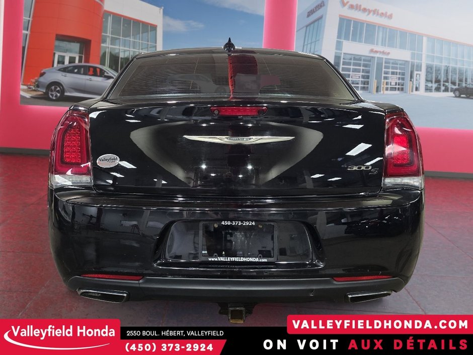 2019 Chrysler 300 S-6