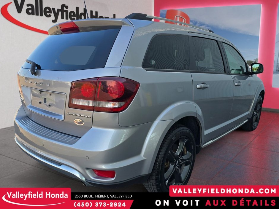 Dodge Journey Crossroad AWD CUIR MAGS NOIRS NAVIGATION TOIT 2018-5